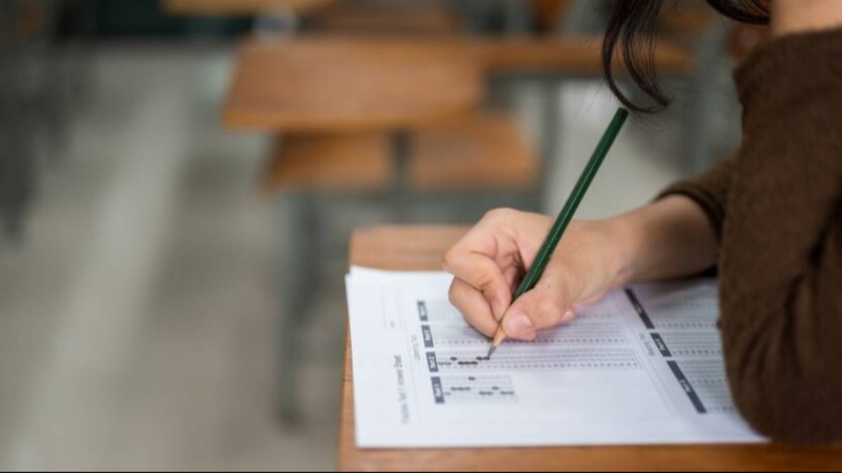 ТАНИЛЦ: Их, дээд сургуулийн оюутан элсүүлэх босго оноо